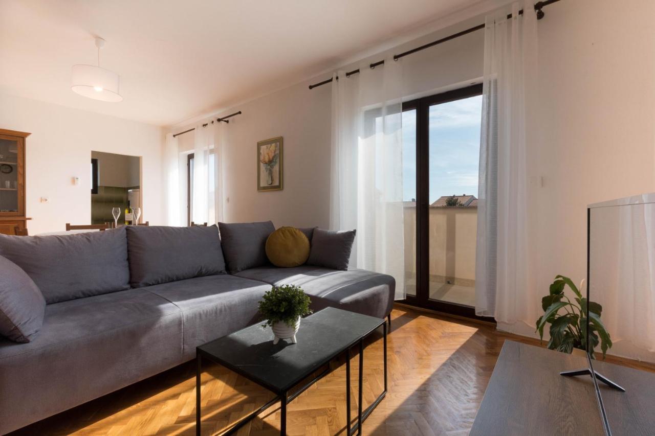 Mia Apartments メドゥリン エクステリア 写真